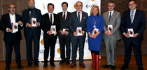 Algunos Top Ten español de Los Imprescindibles del Management y el autor del libro, Salvador Molina.